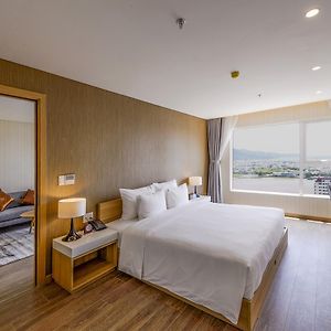 Zen Diamond Suites Hotel